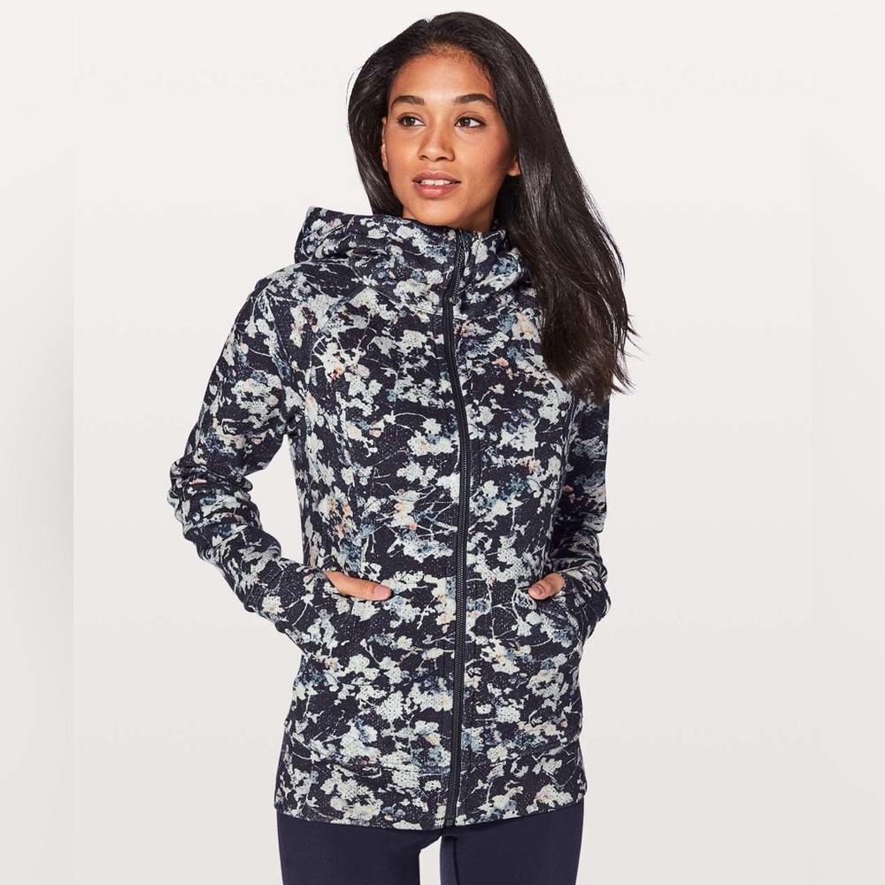 Lululemon Scuba‎ Hoodie Light Cotton Fleece Spring Bloom Multi / Alpine White 4